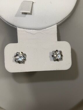 Sterling Silver Classic Clear Stone Stud Earrings